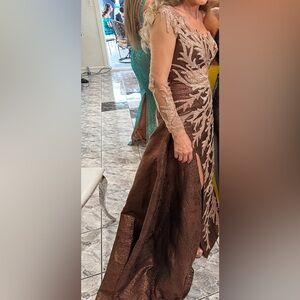 Elegant Brown Maxi Dress